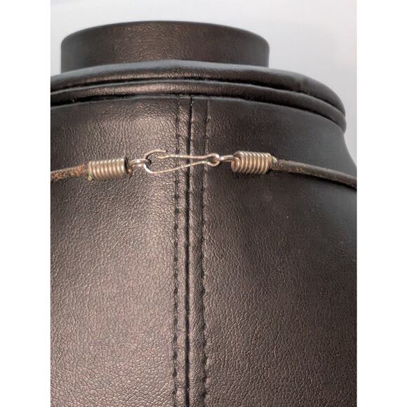 Mixed Jewelry of Red Black Gold Theme Five Piece Lot - Picture 6 of 10